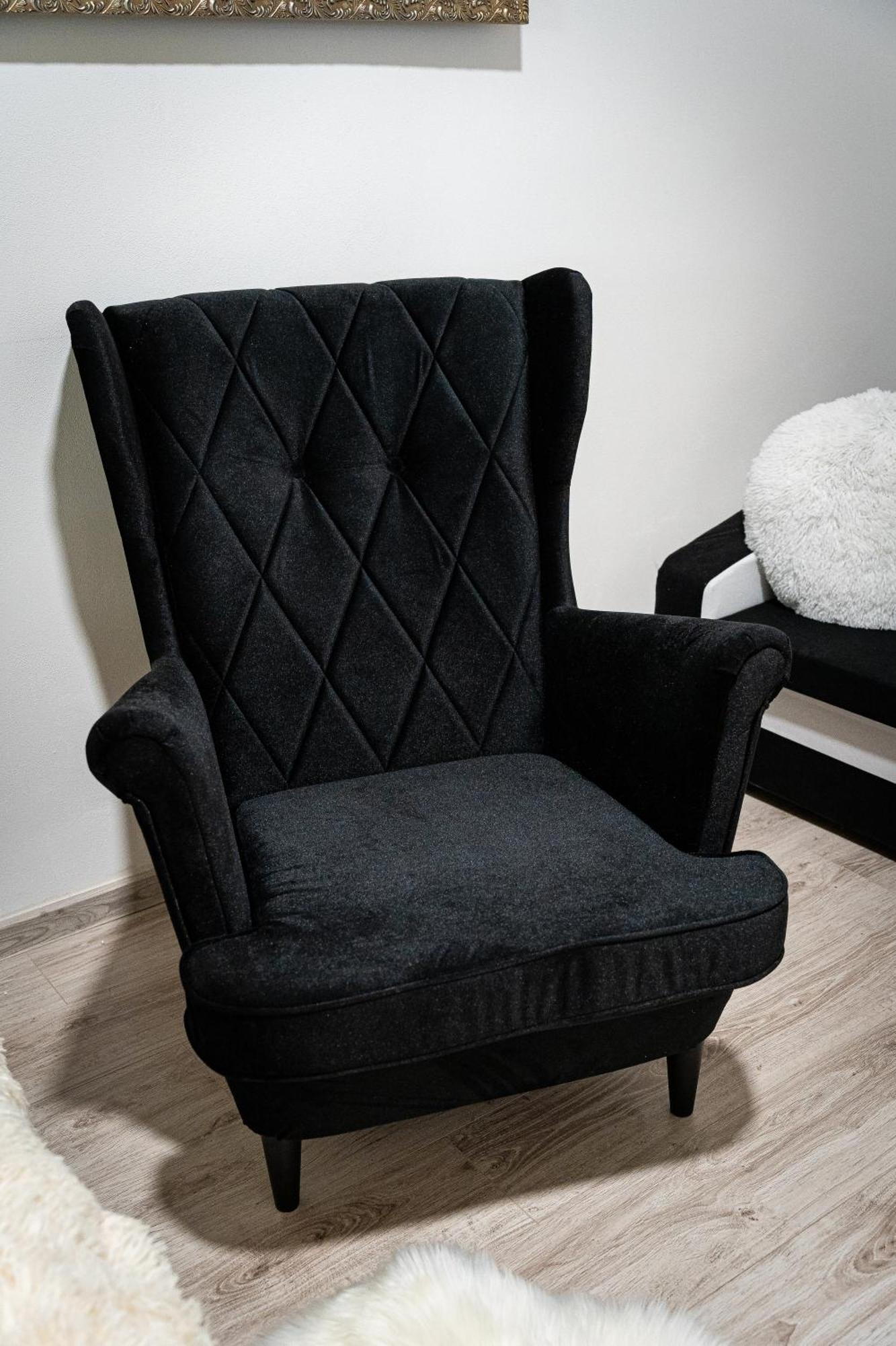 Black Lion Kingdom Apartment *