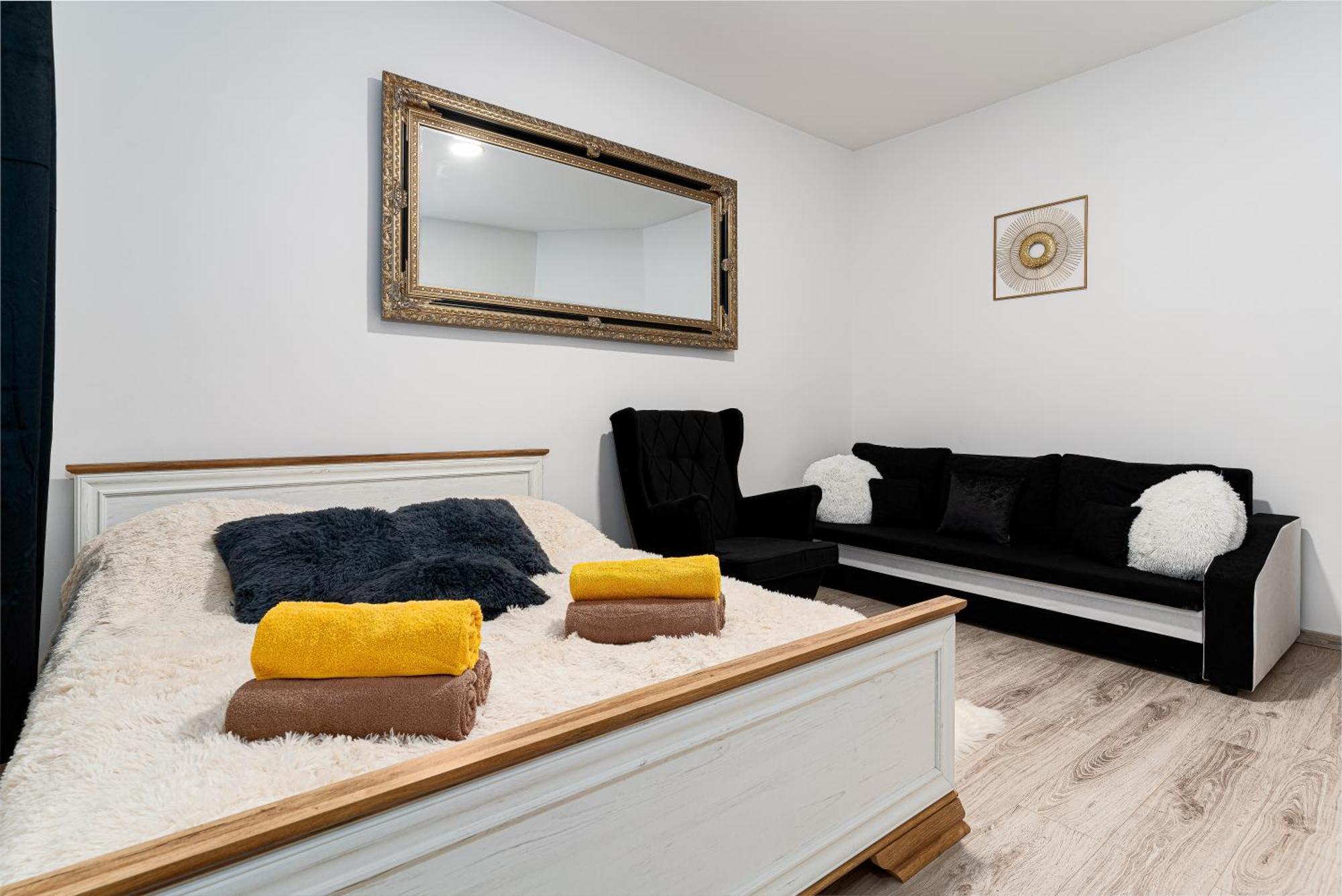 Black Lion Kingdom Apartment *